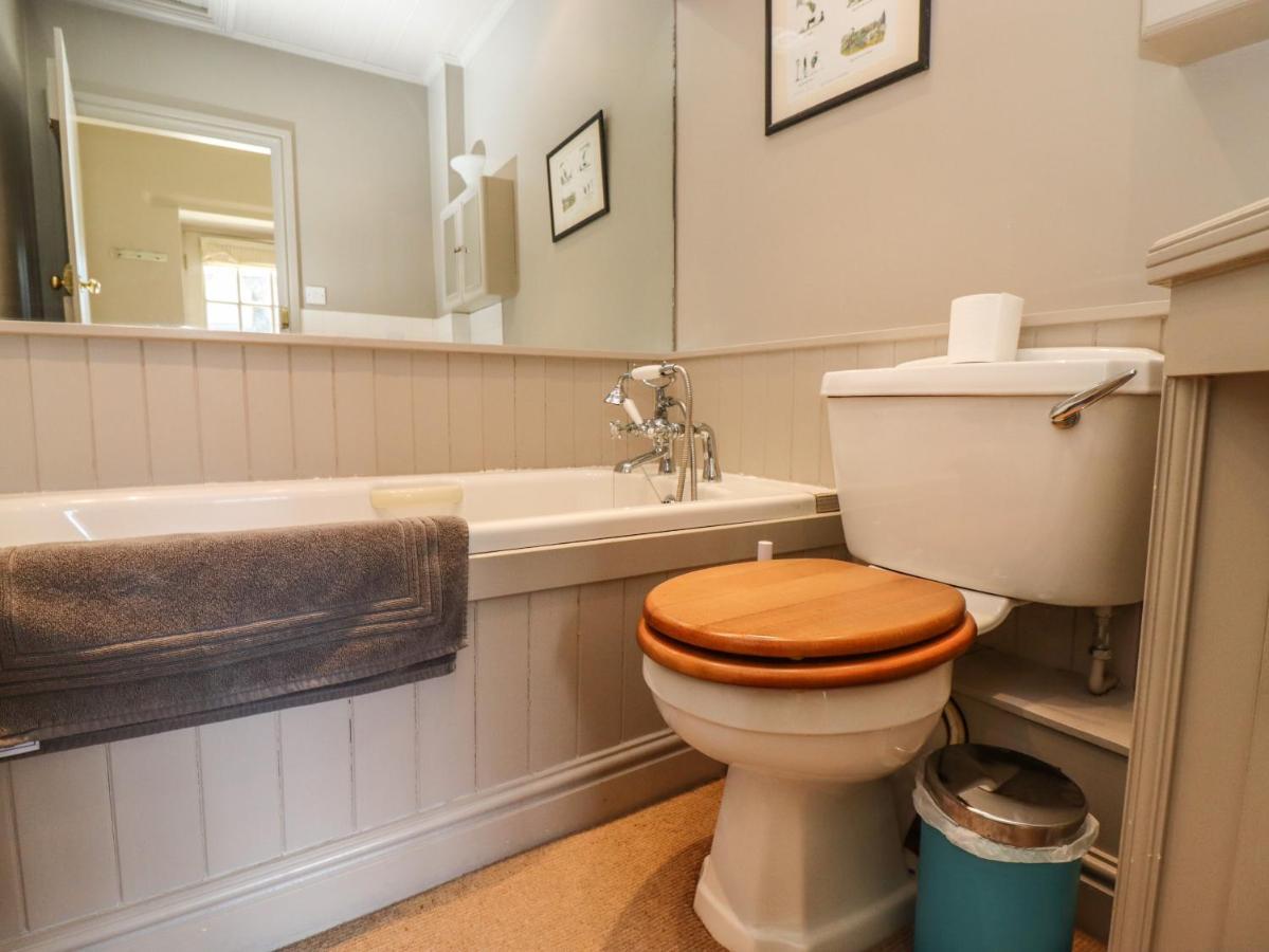 Foxhill Farm Barn Villa Bourton-on-the-Water Esterno foto