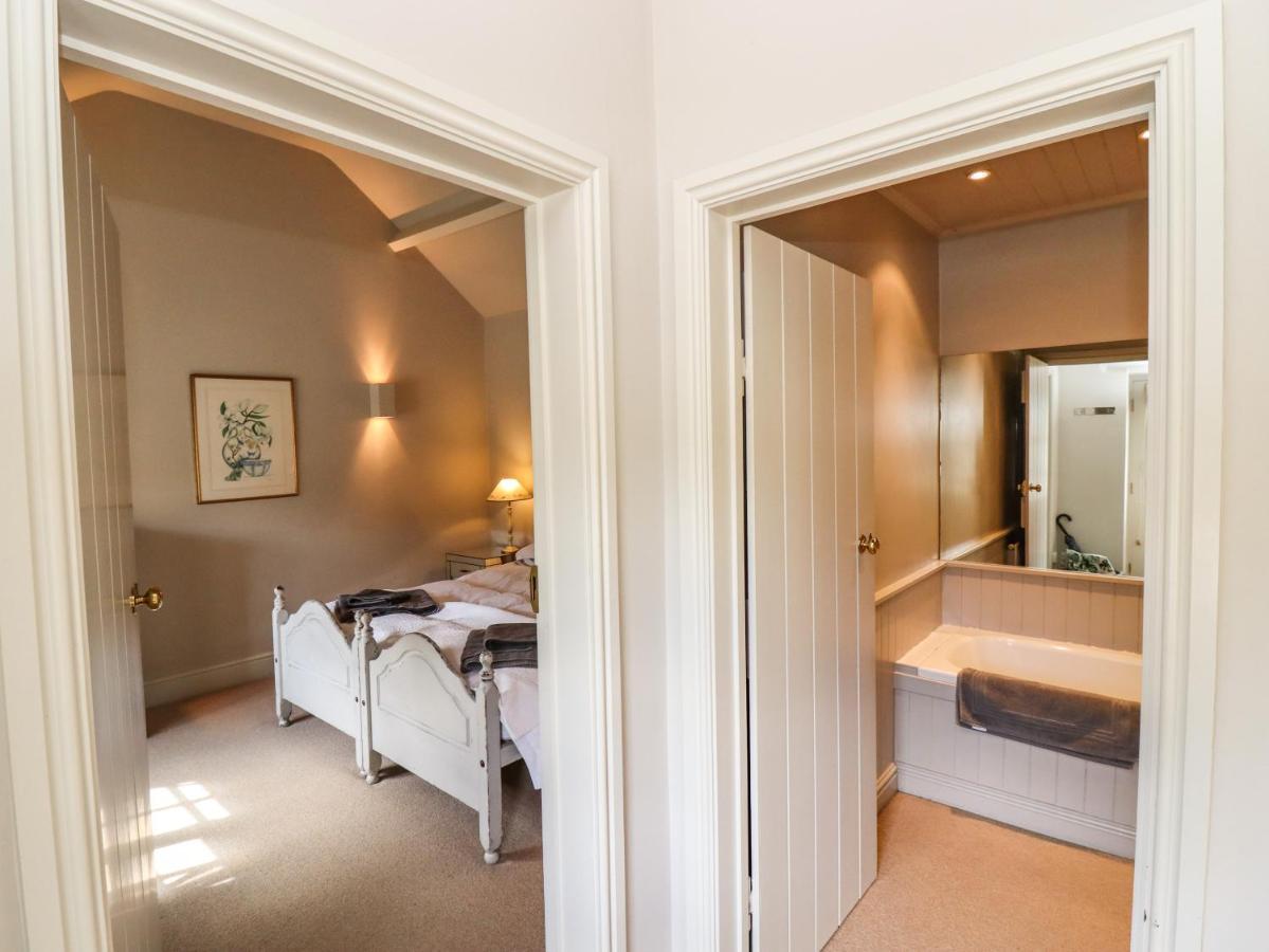 Foxhill Farm Barn Villa Bourton-on-the-Water Esterno foto