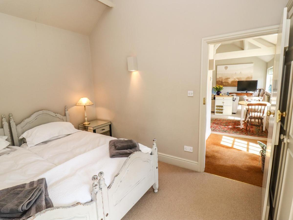 Foxhill Farm Barn Villa Bourton-on-the-Water Esterno foto