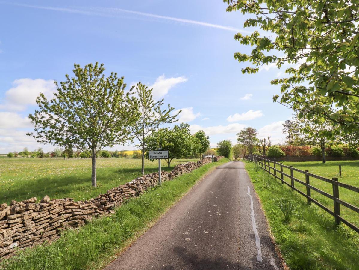 Foxhill Farm Barn Villa Bourton-on-the-Water Esterno foto